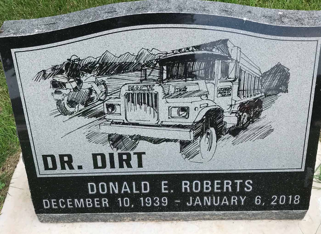 Donnie Roberts headstone